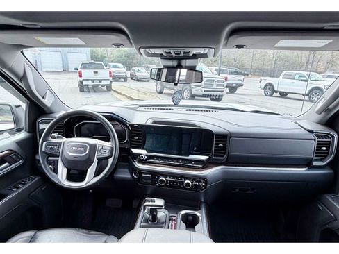 Used 2024 GMC Sierra 1500 Elevation w/ Elevation Premium Package image 16