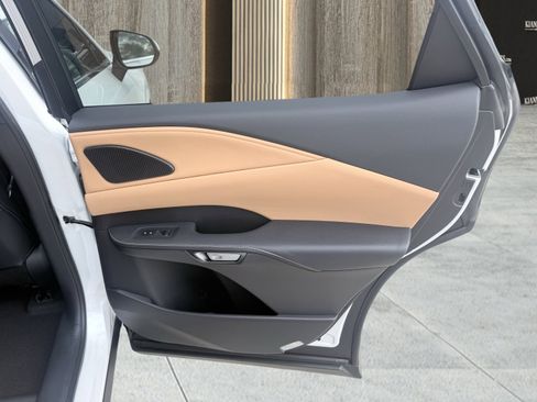 Used 2026 Lexus RX 350 FWD image 39