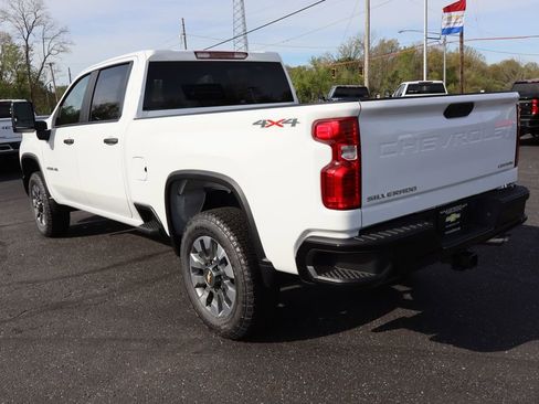 New 2026 Chevrolet Silverado 2500 Custom AWD/4WD image 3