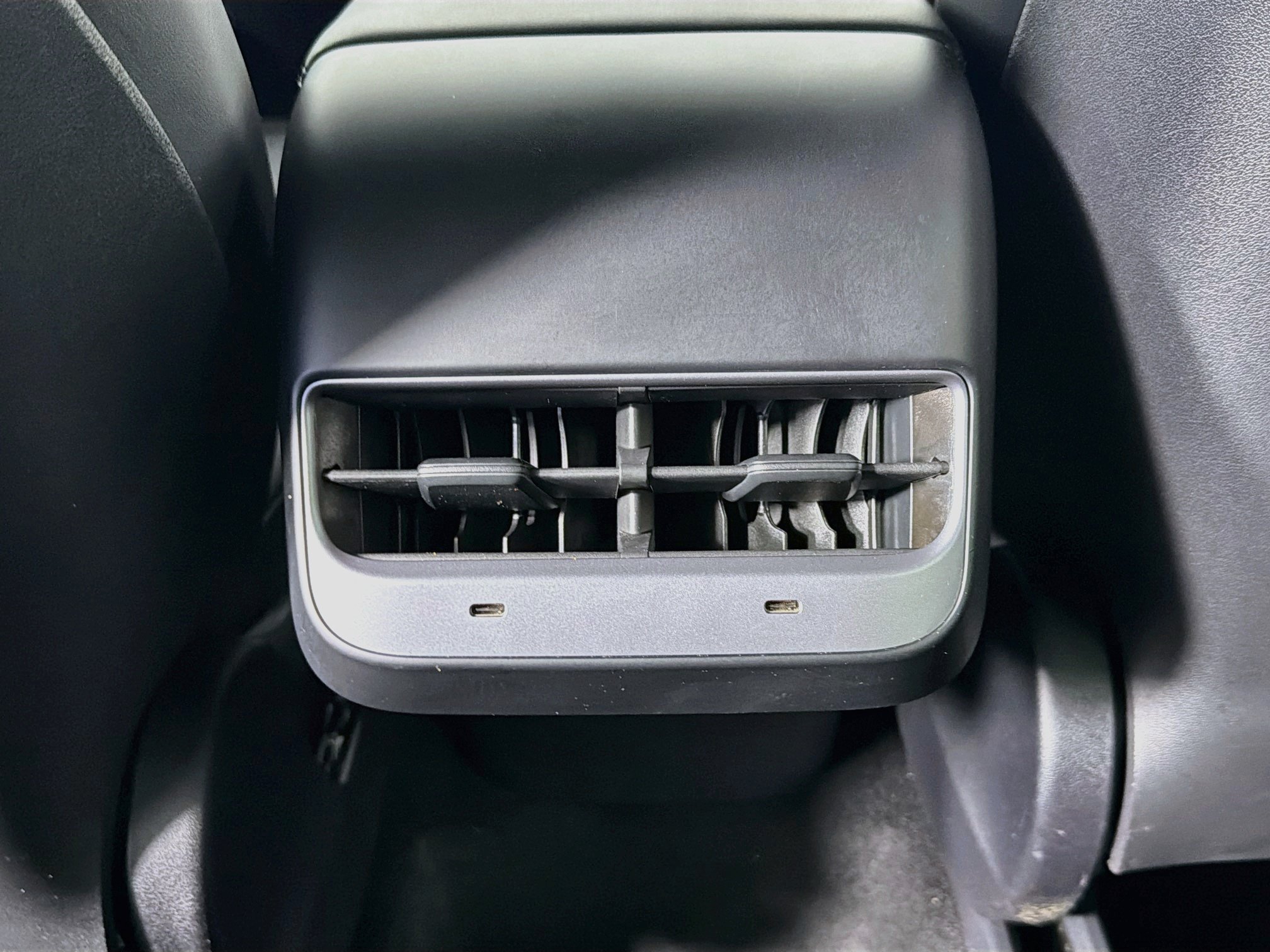 Used 2025 Tesla Model Y Long Range AWD/4WD image 28
