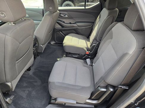 Certified 2023 Chevrolet Traverse LT image 19