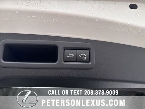 New 2026 Lexus RX 450h AWD image 21