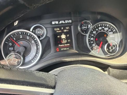 Used 2019 RAM 1500 Big Horn AWD/4WD image 9