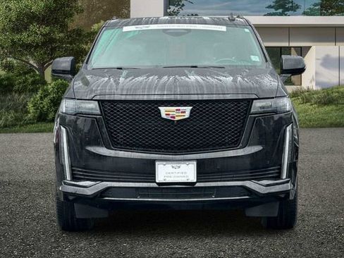 Certified 2024 Cadillac Escalade ESV Sport AWD/4WD image 9