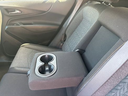 Used 2024 Chevrolet Equinox LT AWD/4WD image 25