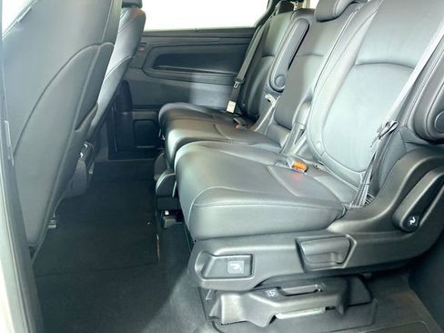 Certified 2026 Honda Odyssey EX-L image 24