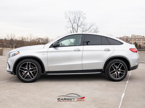 Used 2018 Mercedes-Benz GLE 43 AMG 4MATIC w/ Premium 3 Package image 4