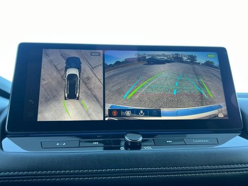 New 2026 Nissan Rogue Platinum image 8