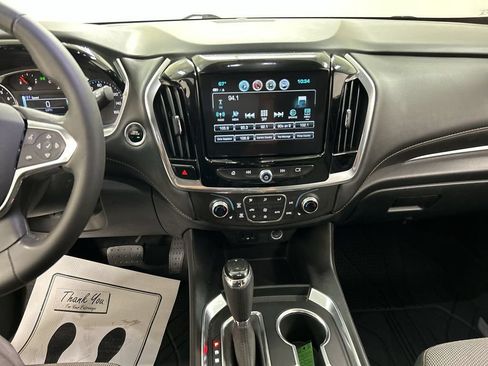Used 2019 Chevrolet Traverse LT w/ LPO, Floor Liner Package AWD/4WD image 18