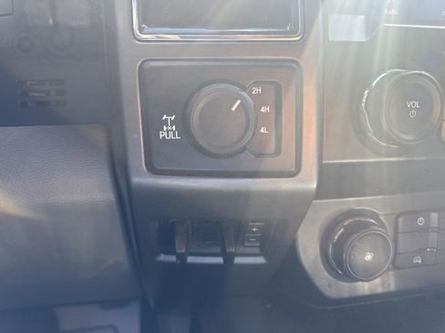 Certified 2021 Ford F250 XLT w/ FX4 Off-Road Package AWD/4WD image 24