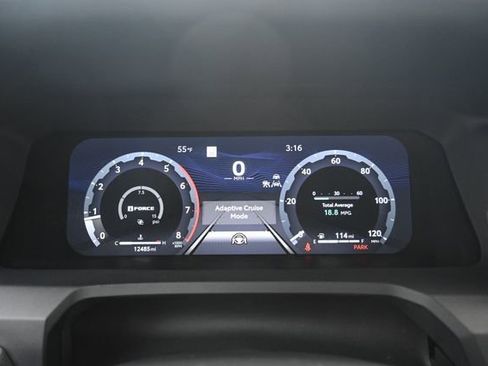 Used 2024 Toyota Tacoma TRD Off-Road image 45