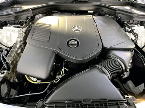 New 2026 Mercedes-Benz GLC 300 4MATIC image 14