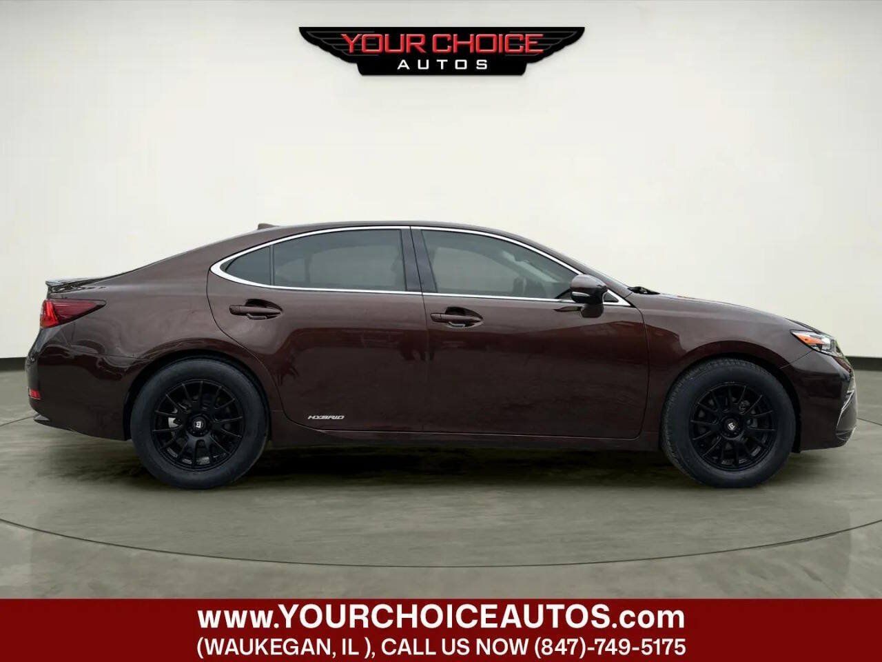 Used 2016 Lexus ES 300h w/ Luxury Package w/Wood Trim FWD image 6