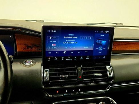 Used 2022 Lincoln Navigator Black Label AWD/4WD image 17