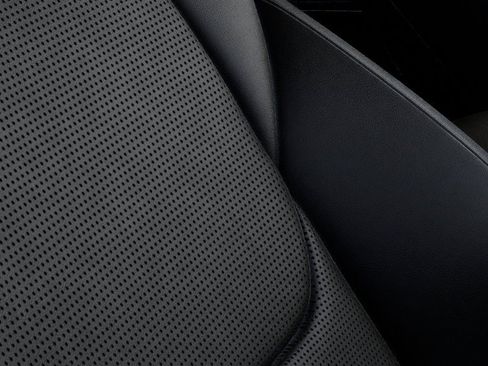 New 2027 Genesis GV70 2.5T AWD/4WD image 16