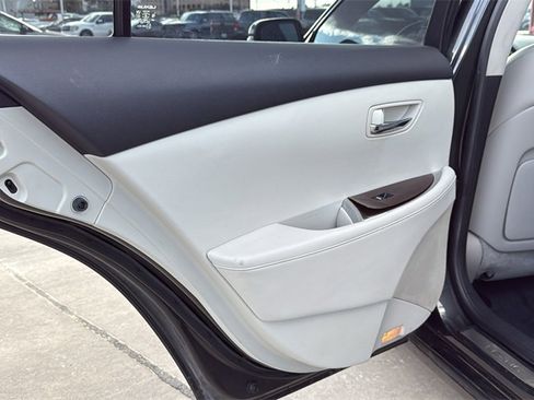 Used 2011 Lexus ES 350 image 17