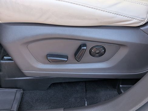 Used 2021 Ford Explorer Platinum w/ Equipment Group 601A image 14