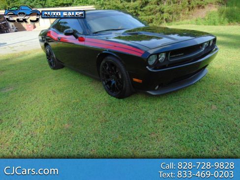 Used 2012 Dodge Challenger R/T Plus RWD image 1