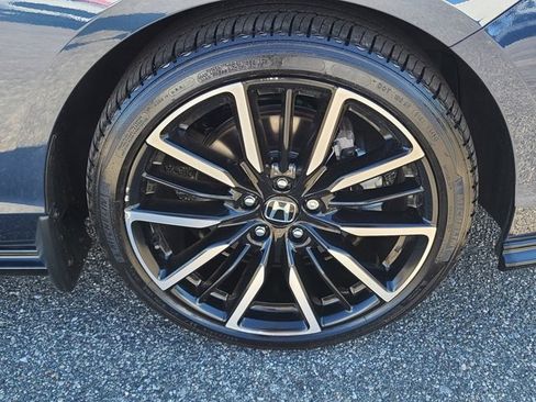 Used 2024 Honda Accord Touring image 31