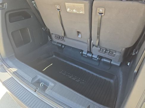 Used 2023 Honda Odyssey Touring image 32