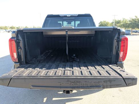 Used 2024 GMC Sierra 1500 Denali w/ Denali Reserve Package AWD/4WD image 16