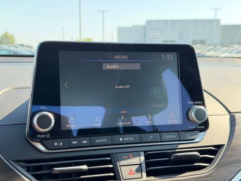 New 2026 Nissan Altima 2.5 SV FWD image 25