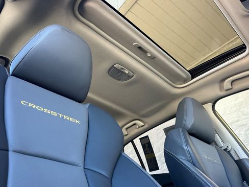 Used 2021 Subaru Crosstrek 2.5i Sport w/ Moonroof Package AWD/4WD image 16