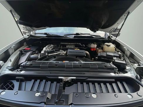 Used 2023 Chevrolet Silverado 2500 W/T w/ WT Fleet Convenience Package AWD/4WD image 9
