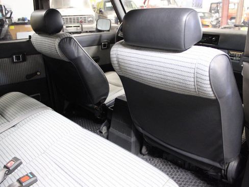 Used 1987 Toyota Land Cruiser image 36