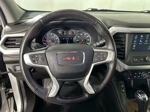 Used 2019 GMC Acadia SLE image 14