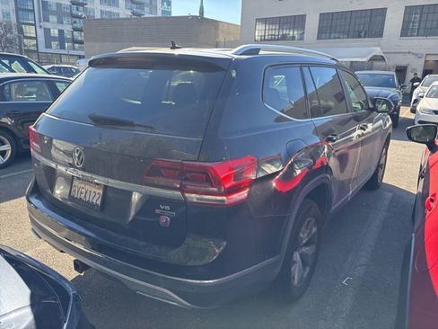 Used 2018 Volkswagen Atlas SEL image 3
