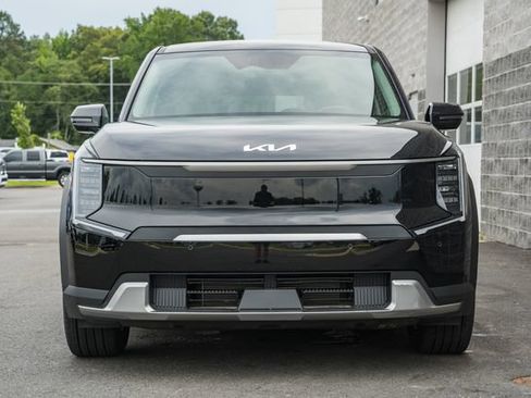 Used 2026 Kia EV9 Light RWD image 3