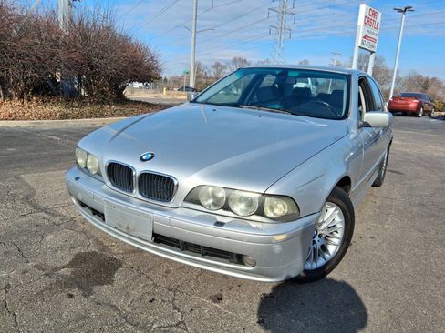Used 2003 BMW 530i Sedan image 1