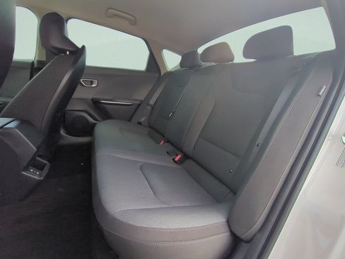 New 2026 Kia K4 FWD image 10