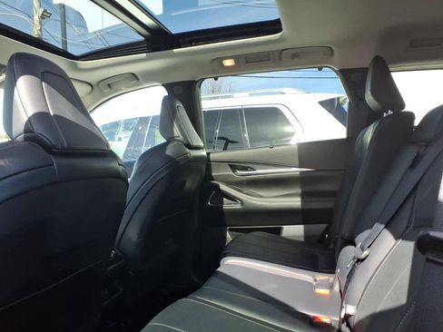 Certified 2023 INFINITI QX60 Luxe w/ Performance Audio Package image 15