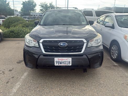Used 2017 Subaru Forester 2.0XT Premium AWD/4WD image 2