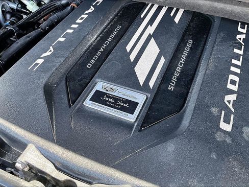 Used 2025 Cadillac Escalade V w/ LPO, Floor Liner Package image 35