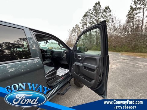 Used 2018 Chevrolet Silverado 1500 LT w/ All Star Edition image 22