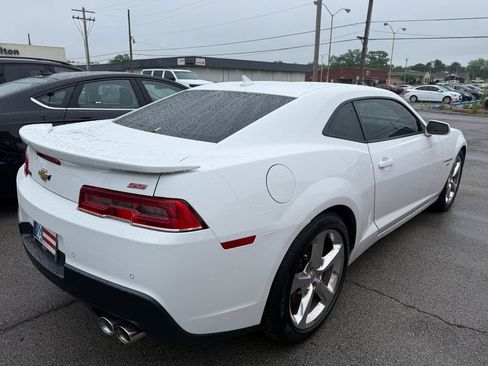 Used 2015 Chevrolet Camaro SS w/ RS Package RWD image 21