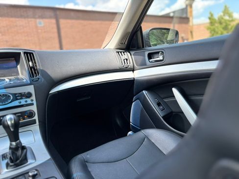 Used 2009 INFINITI G37 x Coupe w/ Premium Pkg AWD/4WD image 17