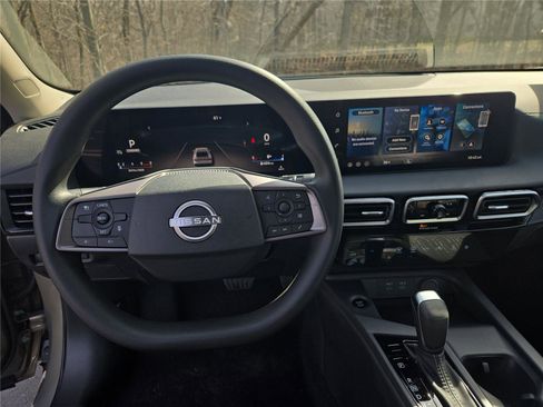 New 2026 Nissan Sentra SV w/ Floor Mat Package FWD image 11
