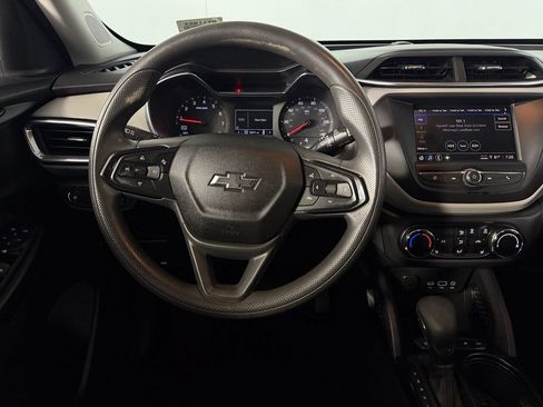 Used 2021 Chevrolet TrailBlazer LT AWD/4WD image 14