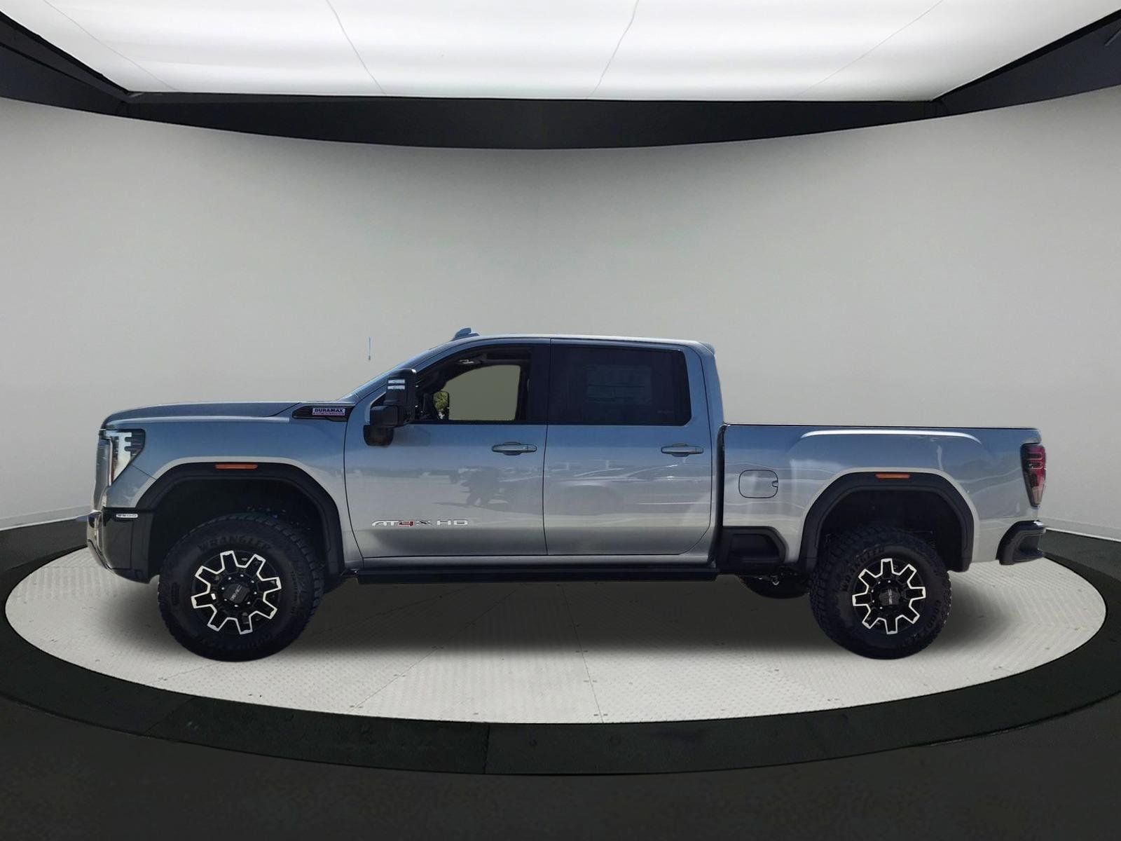 New 2026 GMC Sierra 2500 AT4X w/ LPO, Black Badging Package AWD/4WD image 2