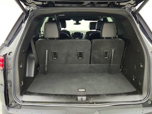 Used 2023 Chevrolet Traverse LT AWD/4WD image 21