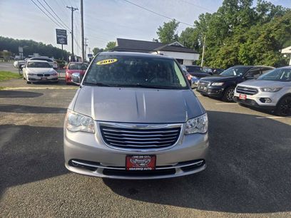 Used 2016 Chrysler Town & Country Touring-L