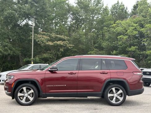 Used 2022 Jeep Grand Cherokee L Limited AWD/4WD image 10