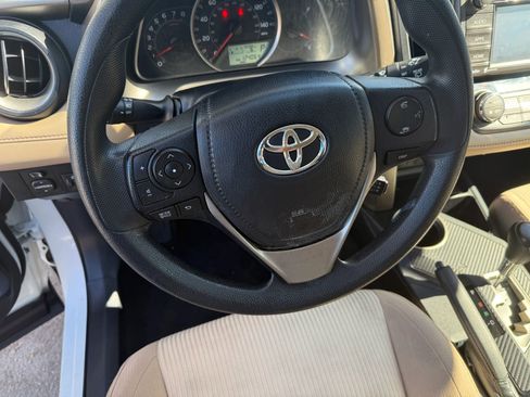 Used 2015 Toyota RAV4 XLE image 16