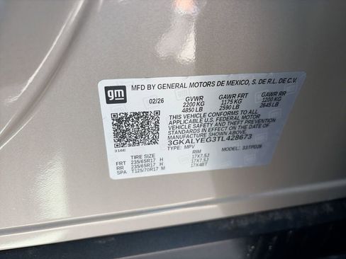 New 2026 GMC Terrain AT4 w/ Technology Package II AWD/4WD image 37