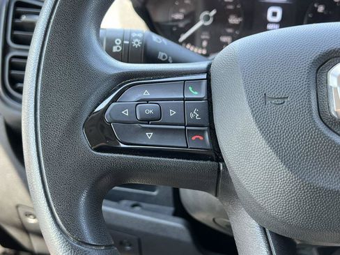 Used 2025 RAM ProMaster 2500 w/ Convenience Group FWD image 19
