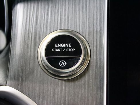 Used 2025 Mercedes-Benz GLC 300 4MATIC Coupe image 47